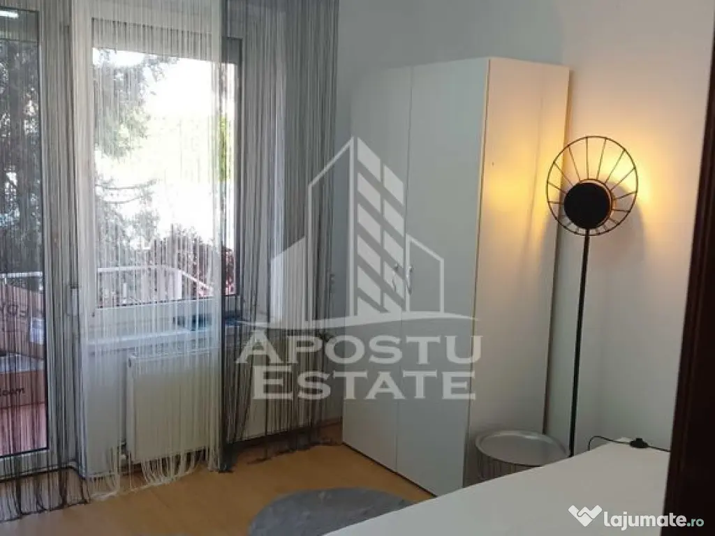 Apartament 2 camere la casa, curte comuna, in Dumbravita