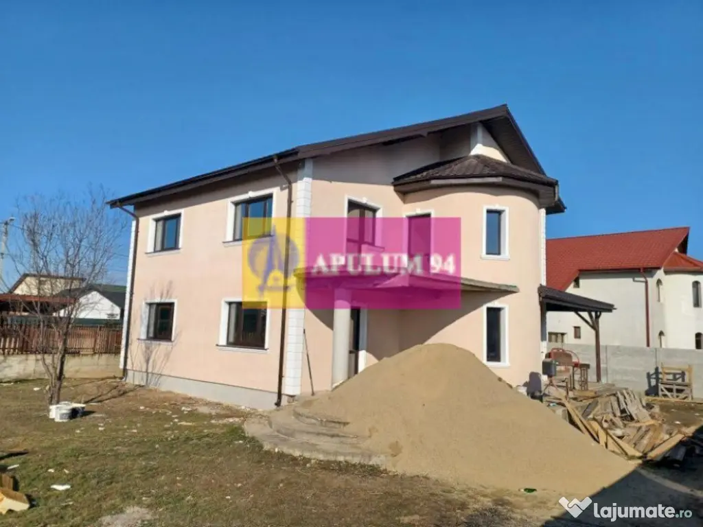 Săbăreni, vilă 5 camere, cu 217 mp utili, în apropier... 