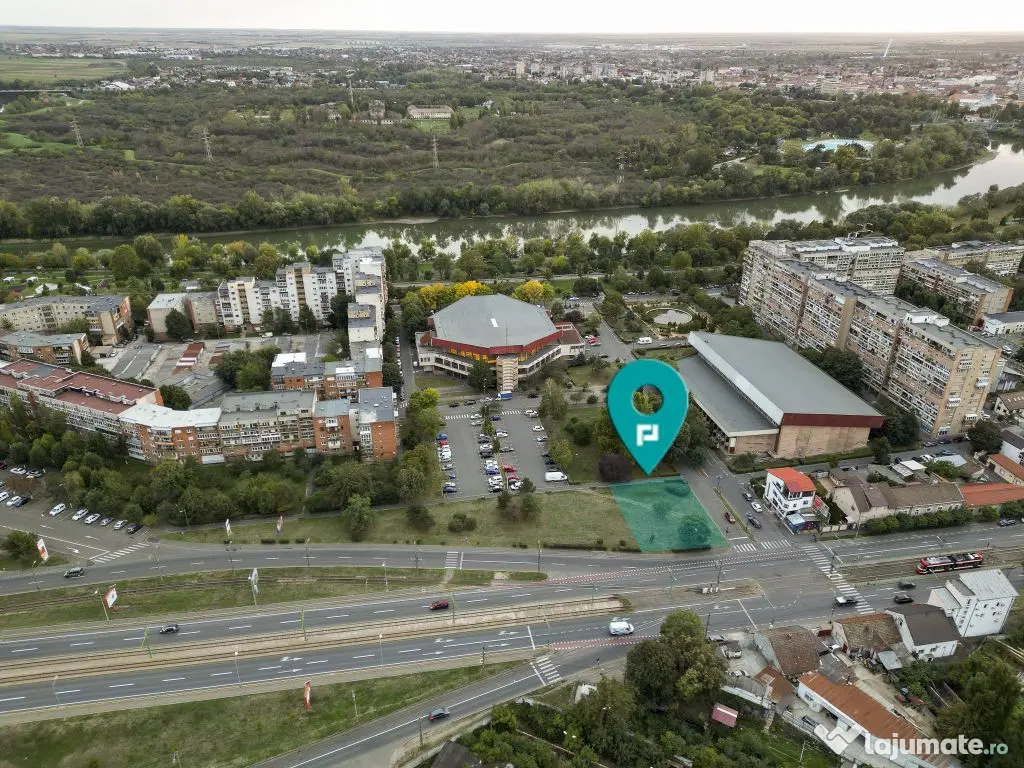 Calea Iuliu Maniu, urbanism P+2+M POT 65% CUT 1.25