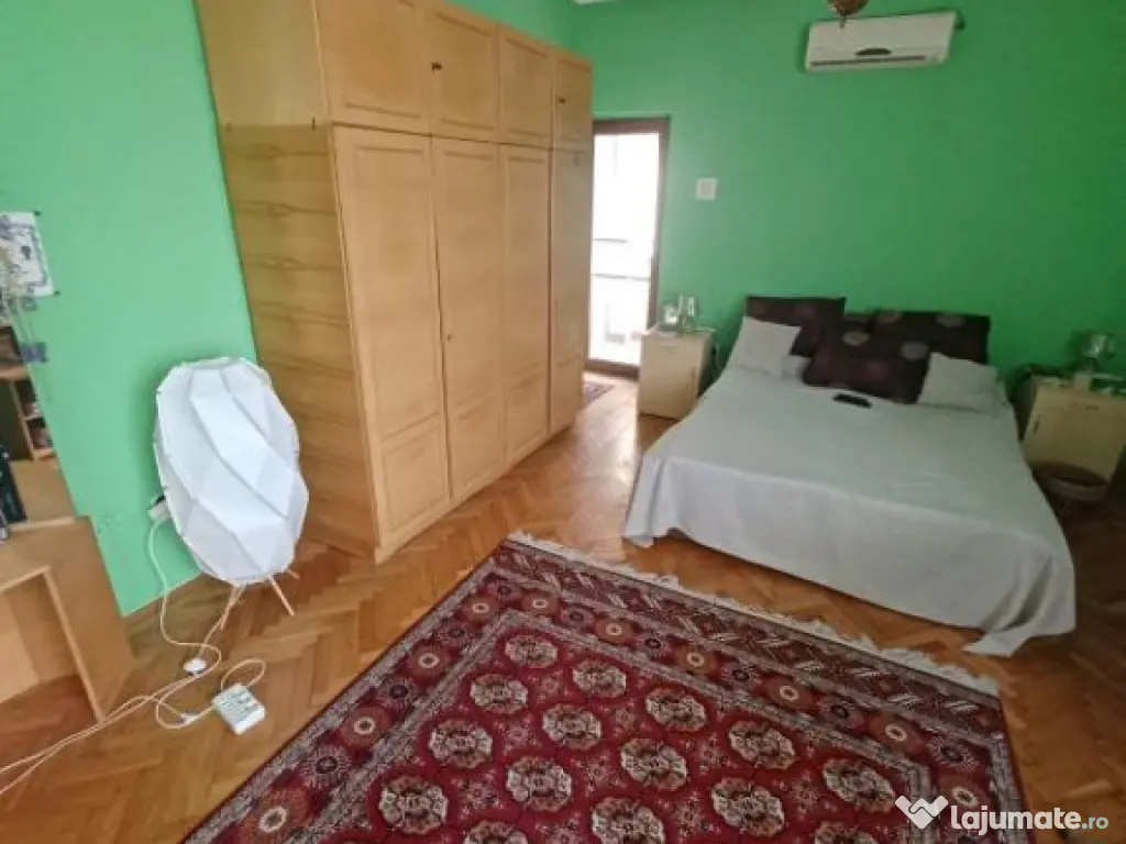 VILA(P 1), zona Centru-Vechi, Caramida, MERITA VAZUTA!