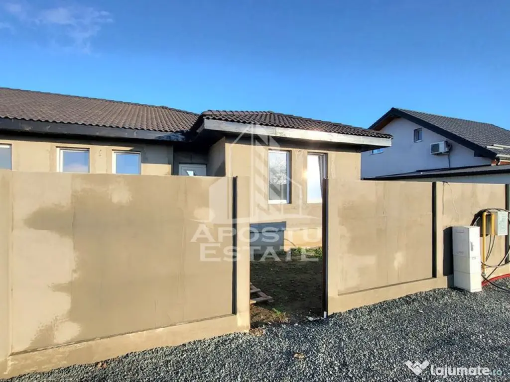 Jumatate de duplex nou cu 4 camere,Parta