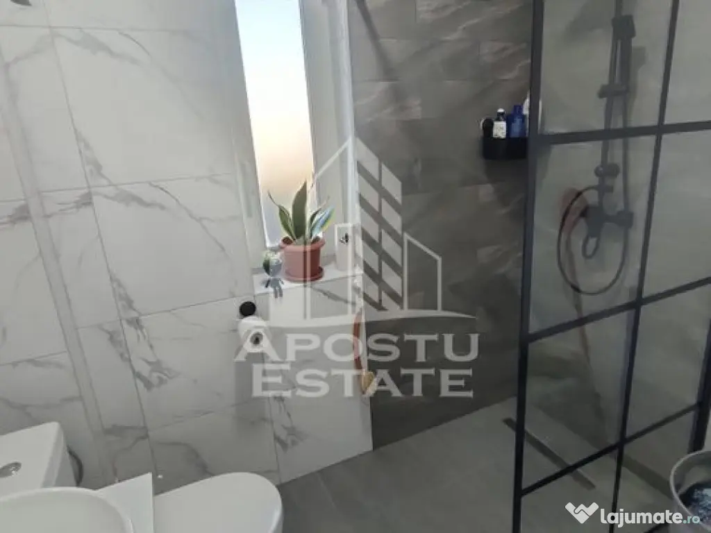 Duplex despărțit prin camera tehnica in Bucovat