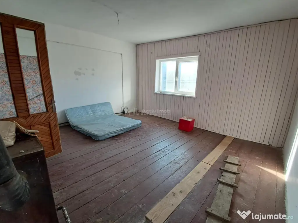 Resita Apartament la Casa,Etj.1