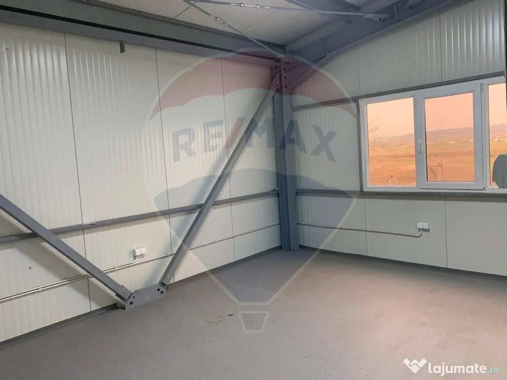 Spațiu industrial de 460mp de închiriat în zona Romanesti 