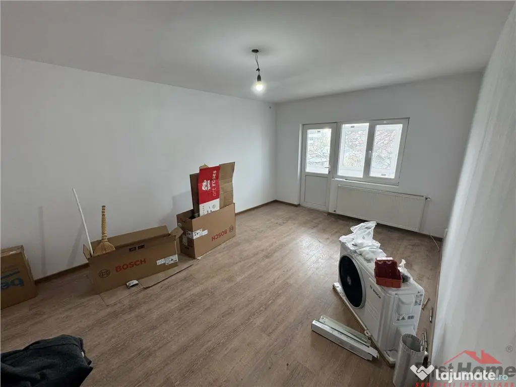 Ap 2 cam, 60 mp utili, et 2/3, hol patrat logie si balcon,re 