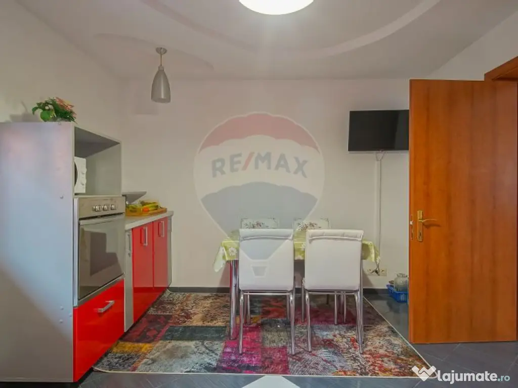 Casă cu garaj și panouri fotovoltaice – Codlea!