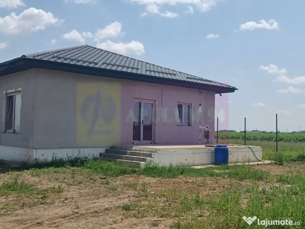 Casă nouă parter, 4 camere, curte 400mp, Săbăreni 