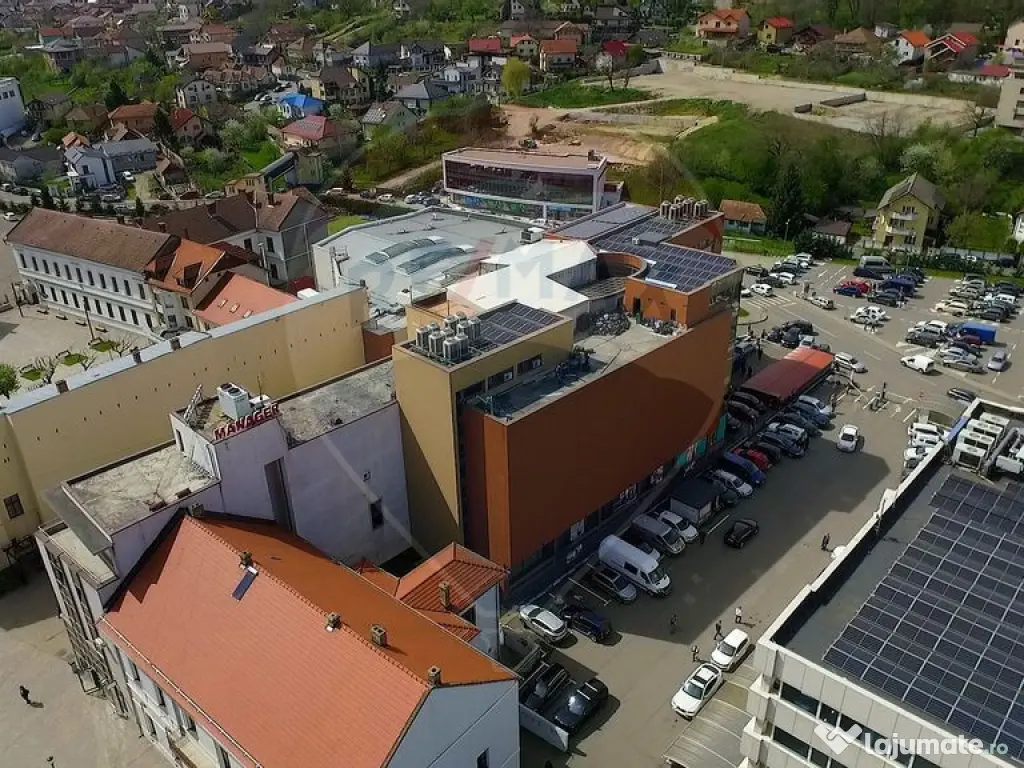 Spatiu comercial de vanzare pe strada Simion Oros Zalau