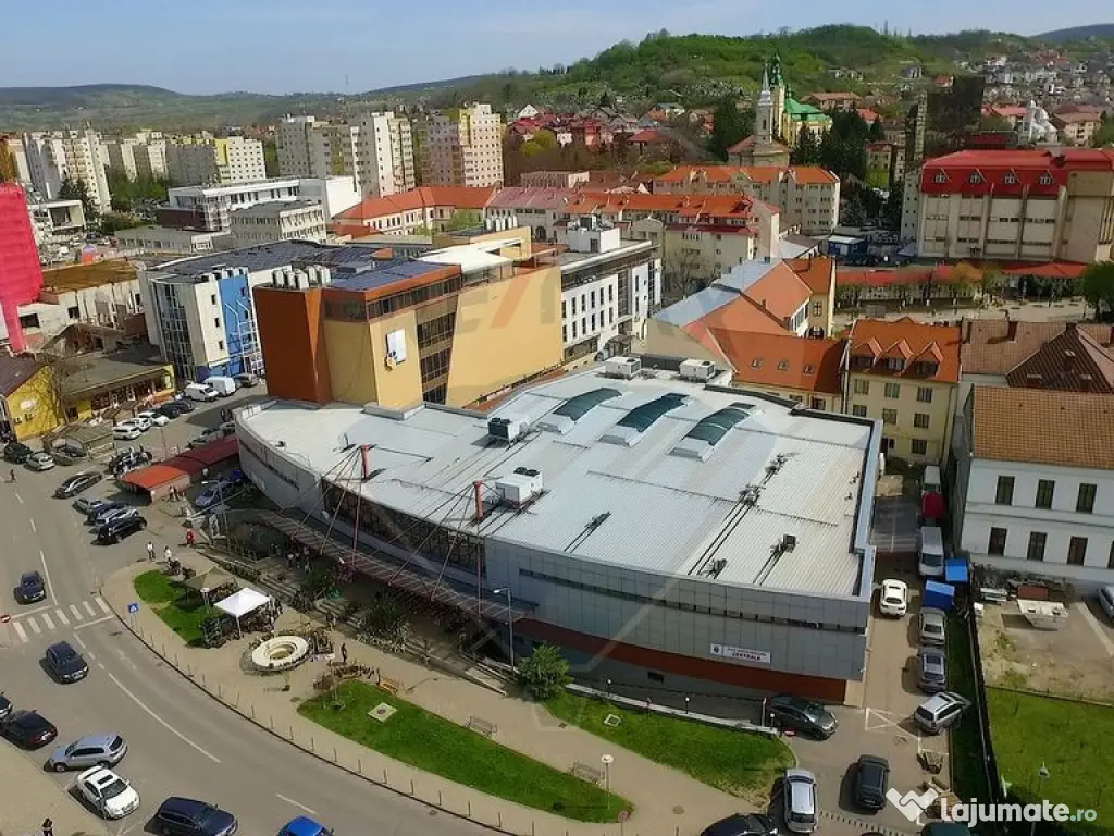 Spatiu comercial de vanzare pe strada Simion Oros Zalau