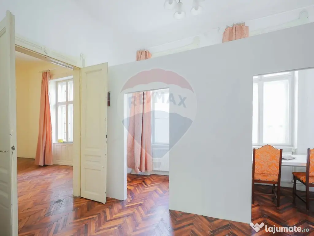 Casă de Vânzare cu 4 camere, Ultracentral - Cuza Vodă 