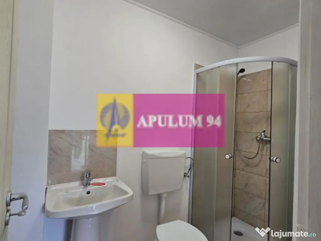 GIURGIU - COM. BUCSANI (SAT OBEDENI) CASA 2 CAM DE VANZARE