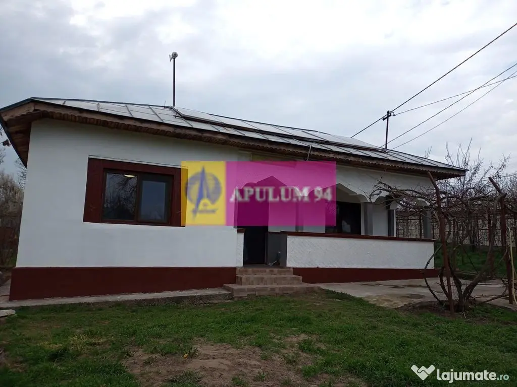 GIURGIU - COM. BUCSANI (SAT OBEDENI) CASA 2 CAM DE VANZARE