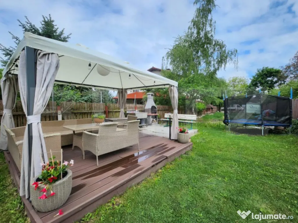 Casa la Platoul Cornesti cu 12 camere cu Piscina Interioara 