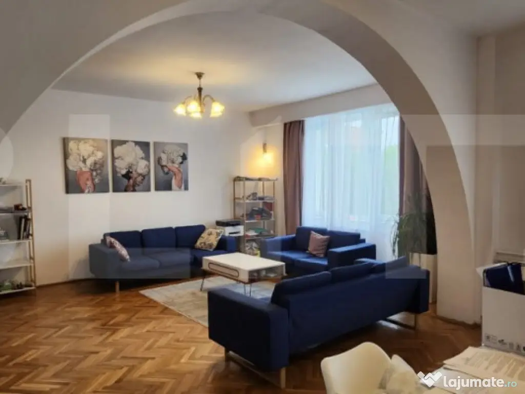 Casa la Platoul Cornesti cu 12 camere cu Piscina Interioara 