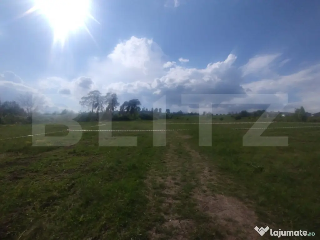 Teren intravilan, de vanzare, 6 ari, zona Leoni