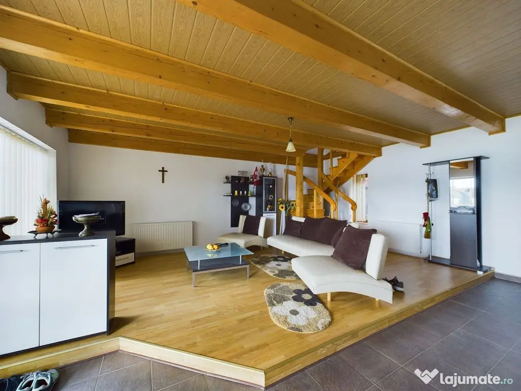 Casa de vacanță lângă lacul Surduc!