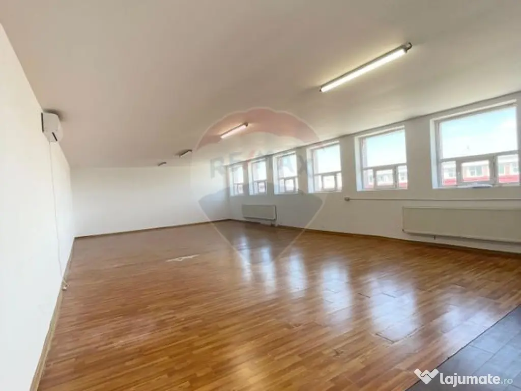Spațiu de birou de inchiriat in zona Uta