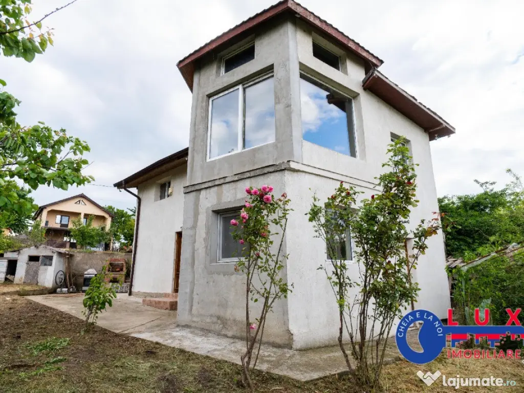 ID 6689 EXCLUSIVITATE Casă cu vedere la Lacul Somova!