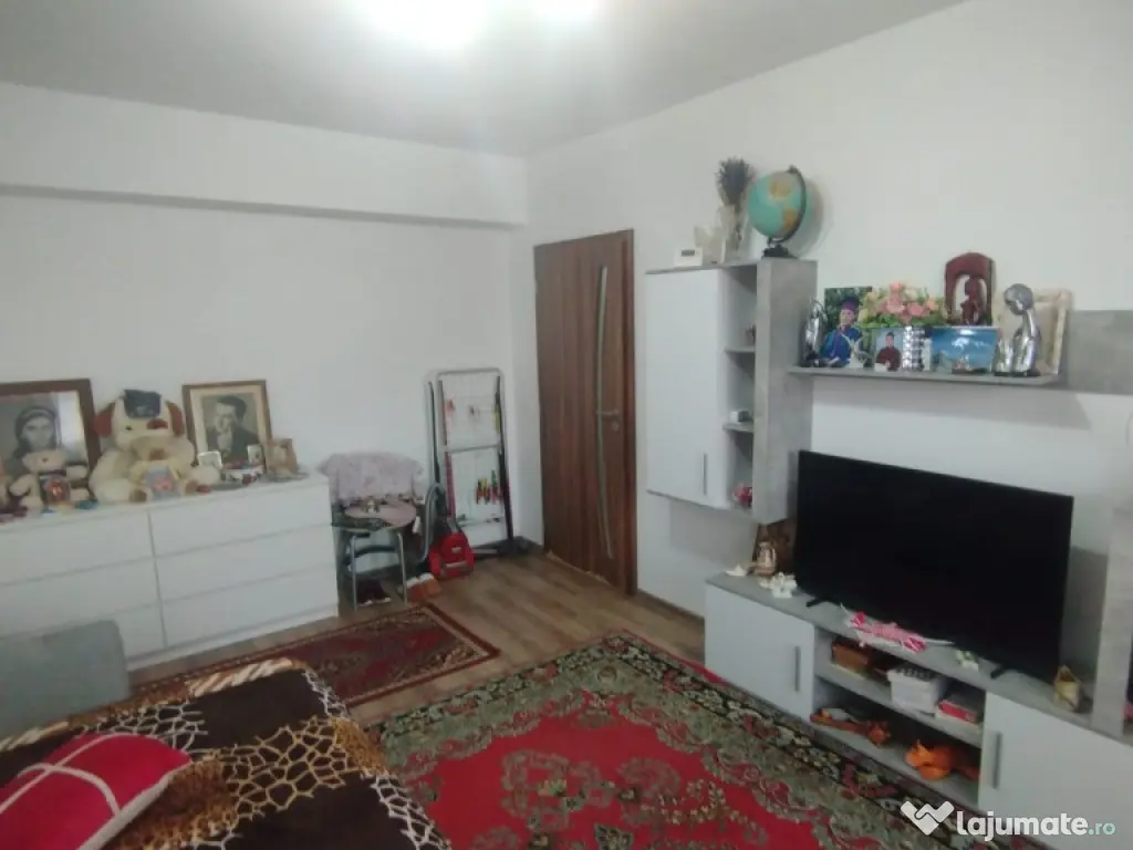 Apartament 2 camere, decomandat, bloc nou 