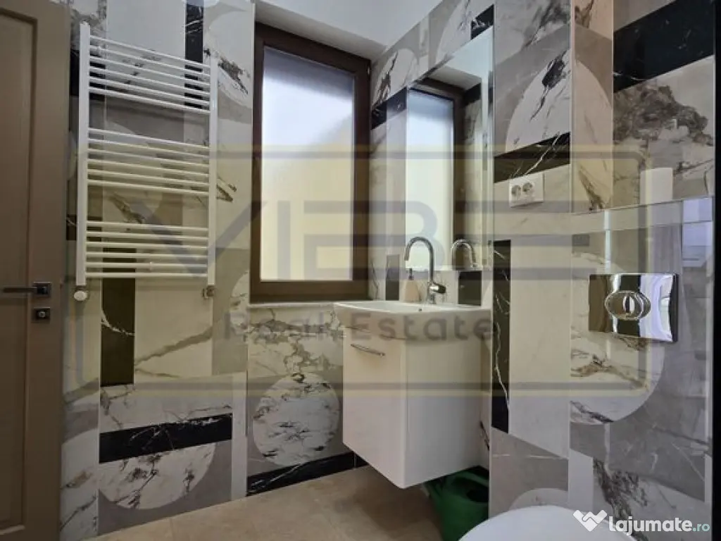 PENTHOUSE- LOCATIE CENTRALA- PALAS MALL !