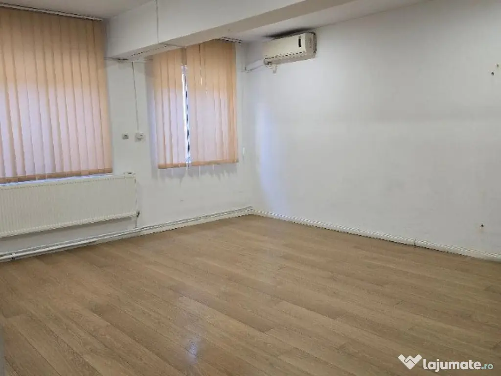 Cladire birouri , Central, SC 636, D+P+2E, inc oras, rampa