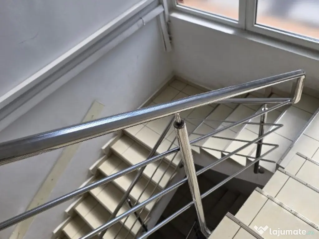 Cladire birouri , Central, SC 636, D+P+2E, inc oras, rampa