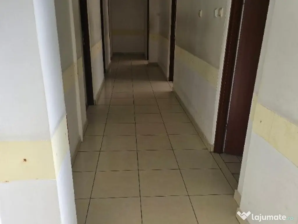 Cladire birouri , Central, SC 636, D+P+2E, inc oras, rampa