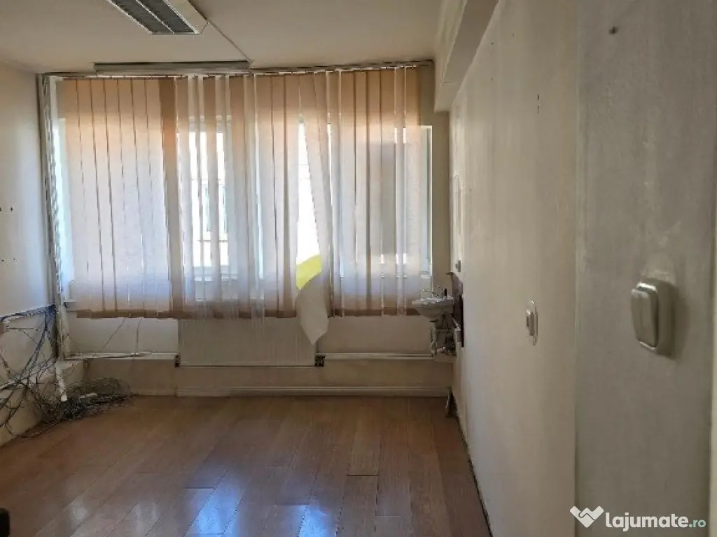 Cladire birouri , Central, SC 636, D+P+2E, inc oras, rampa