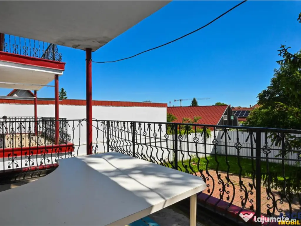 FILM3D!Casa arhitectura flexibila:2 unitati,500mp teren,locu