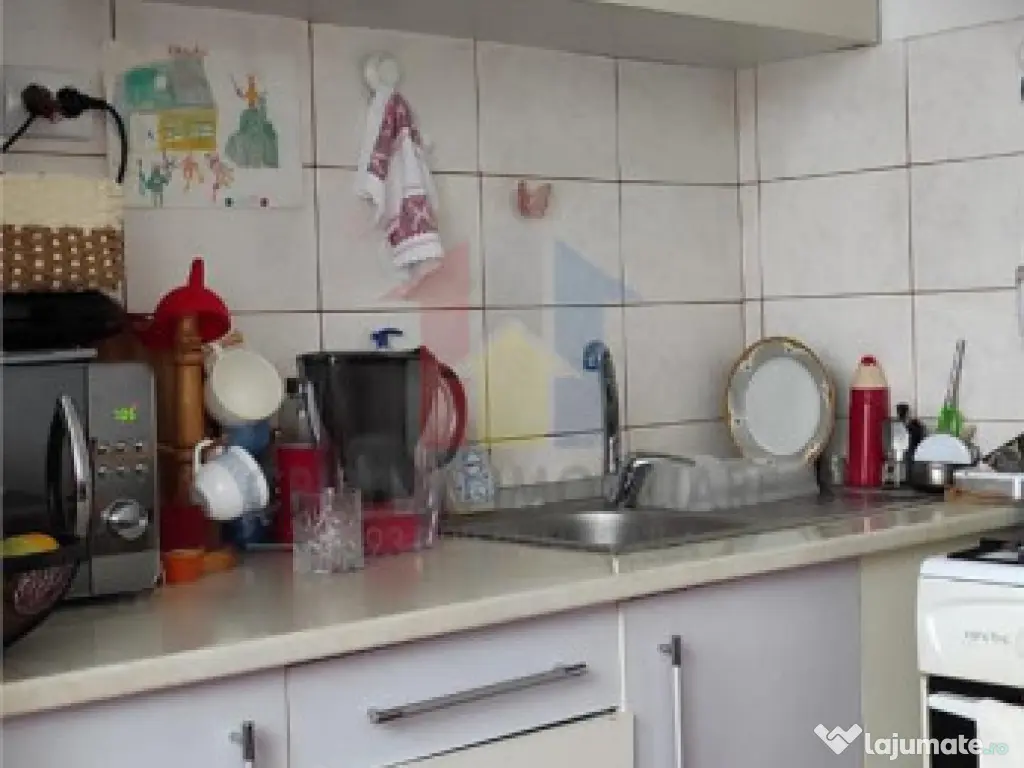 Ap 3 cam conf 1 Scolilor 75 mp mobilat si utilat