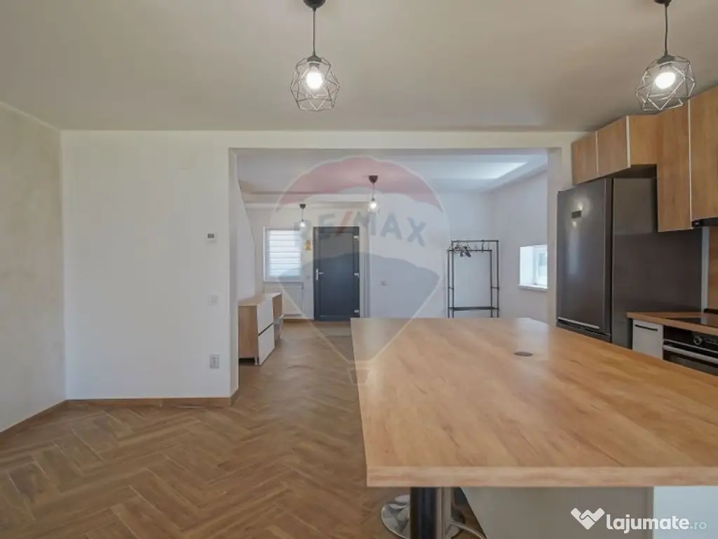 Casă 96 metri pătrați utili – Cartier Valea cu Flori... 