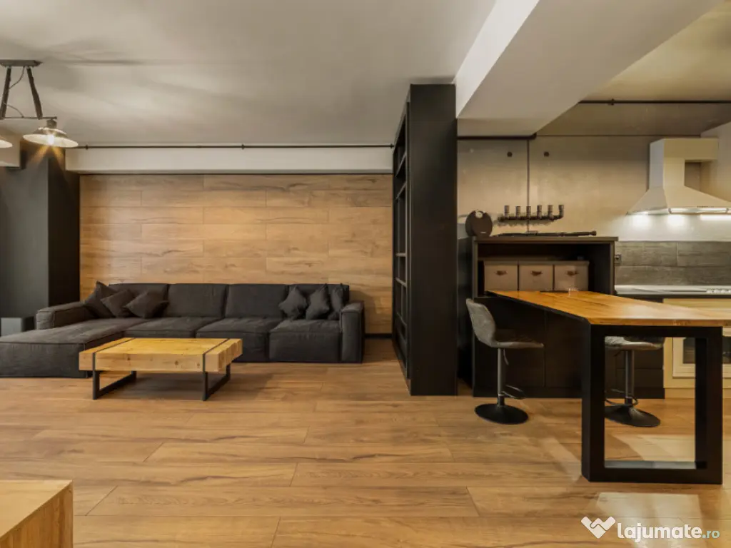 Mamaia Central 2 camere lux 94 mp parcare inclusă vedere su