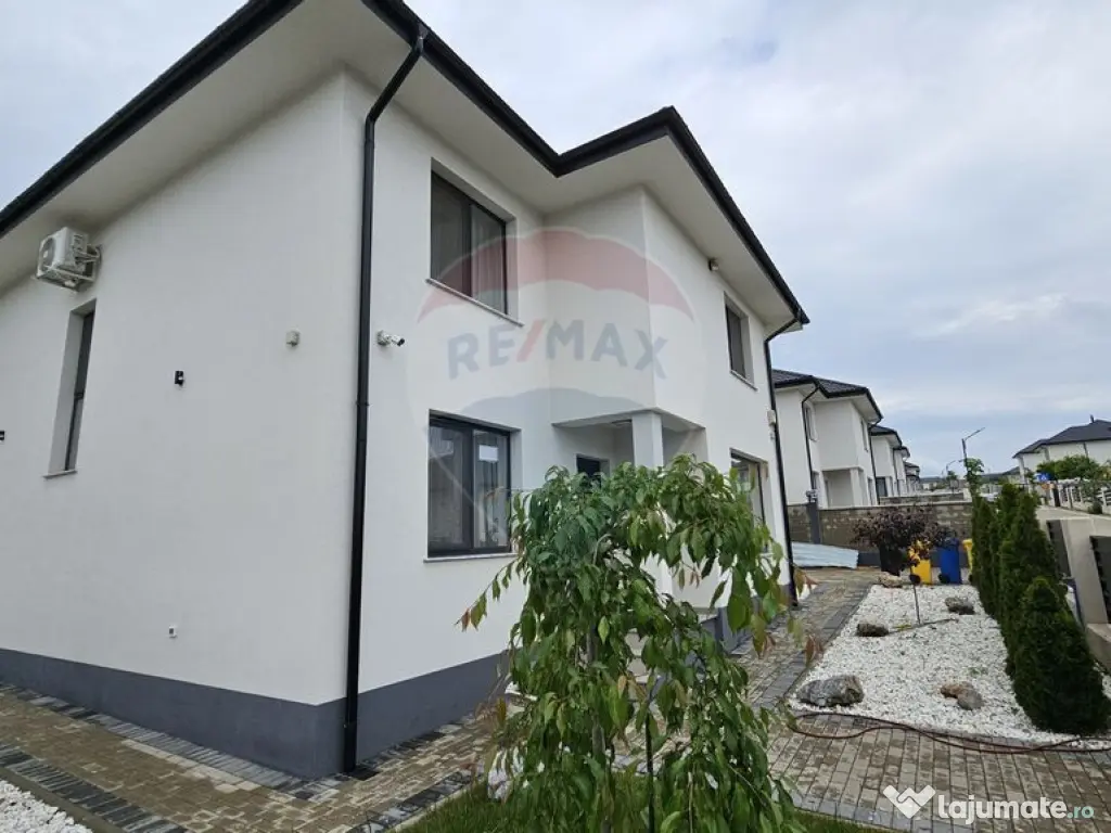 Vilă de lux cu 5 camere de vânzare in Ipotesti, Suceava 