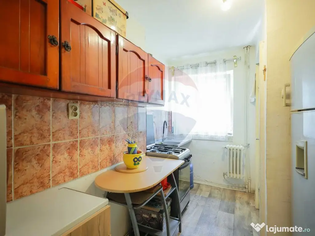 Apartament 3 camere de vânzare, Nufarul, Reabilitat, Ap?... 