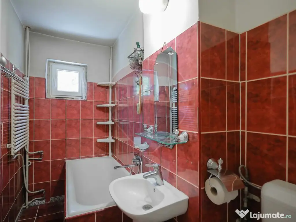 Apartament 3 camere de vânzare, Nufarul, Reabilitat, Ap?... 