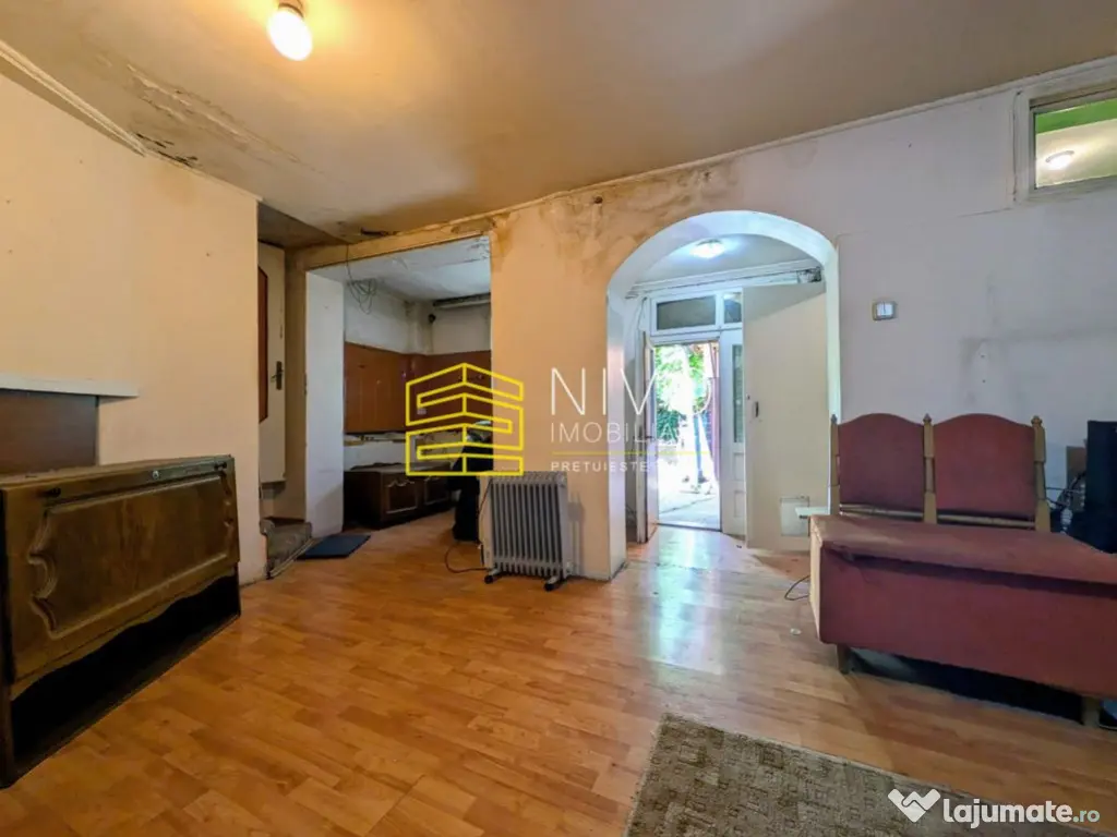 Casă singur în curte – Tg. Mureș – Libertății ??...