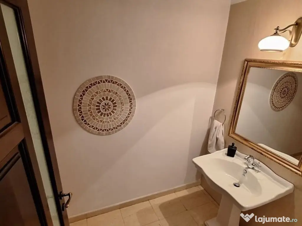 Vila S+P+Etaj zona Coiciu. 