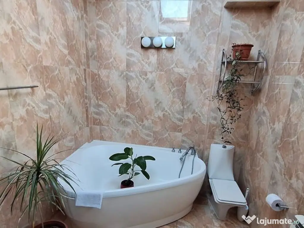 Vila S+P+Etaj zona Coiciu. 