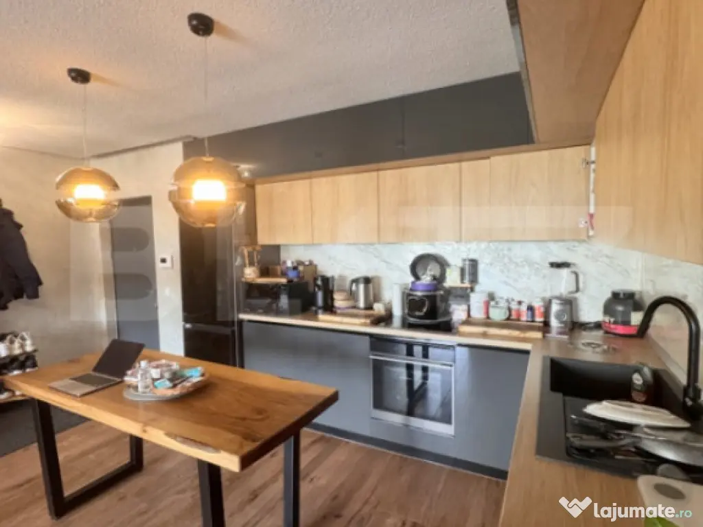 Apartament cu 3 camere, 75 mp, loc de parcare subteran, cart