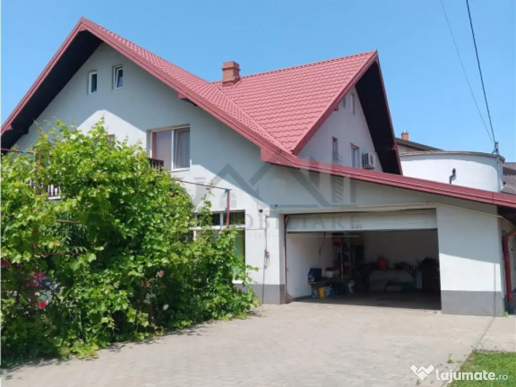 Valea Lupului Vila LUX S P E M su-320mp teren 700mp str Vic