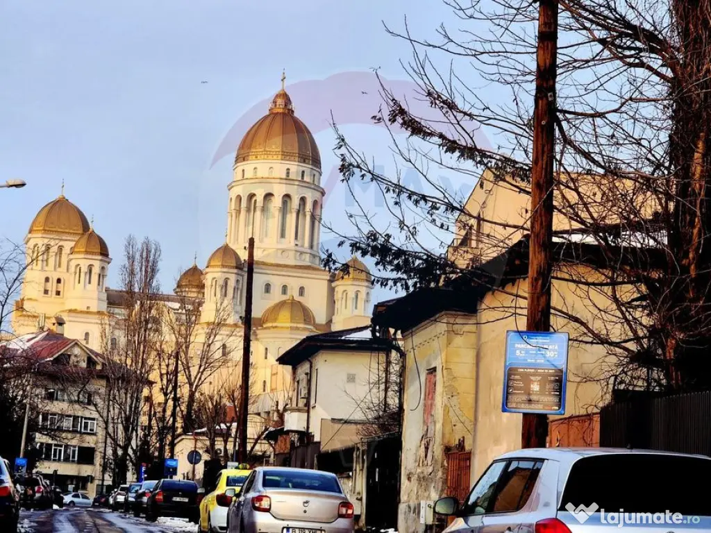 Casa de vanzare pretabila locuinta sau afacere | 13 Septe... 