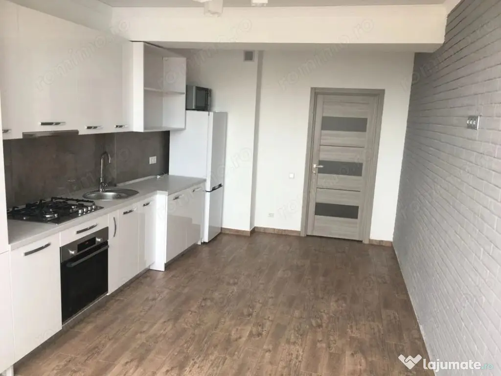 2 camera in zona Dacia