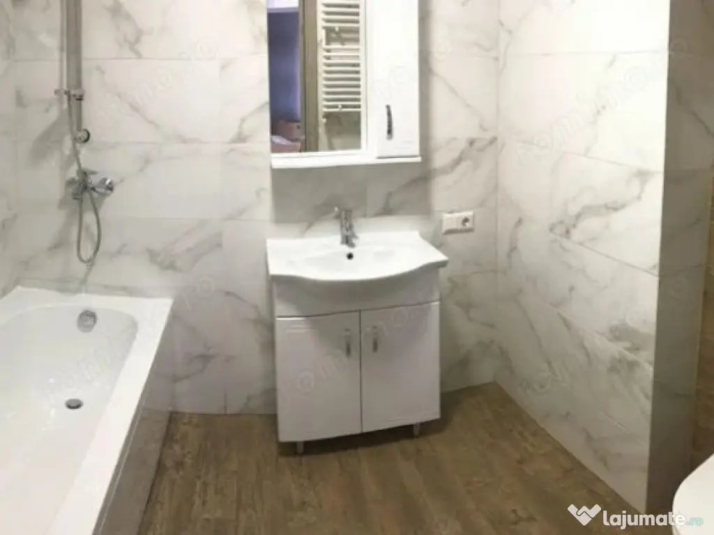 2 camera in zona Dacia