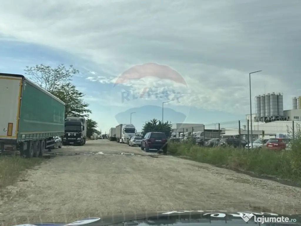 Teren zona industriala Roznov 