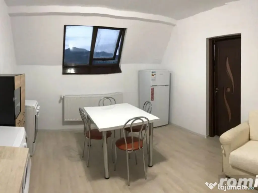 2 camere in zona Lipovei