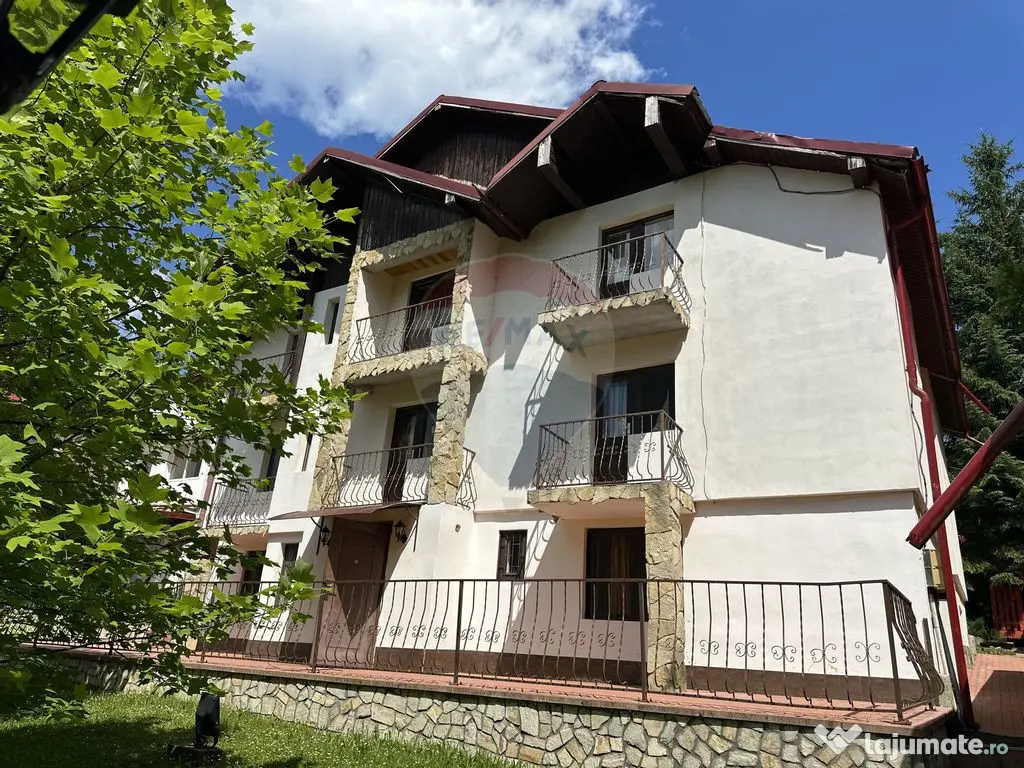 Hotel / Pensiune cu 18 camere de vânzare Durau 