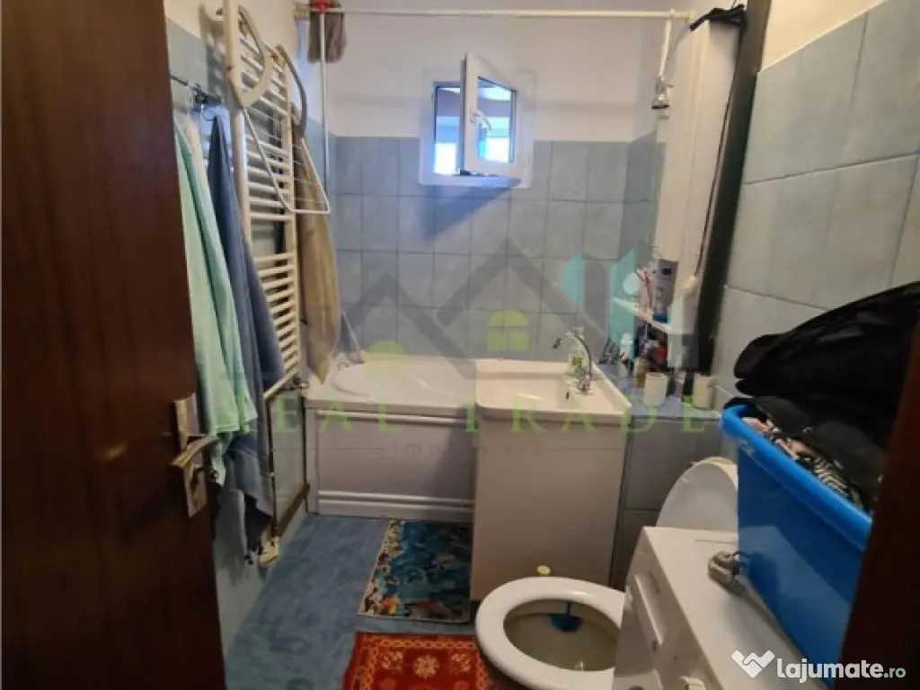 Apartament 2 camere decomandat Astra Carpatilor 