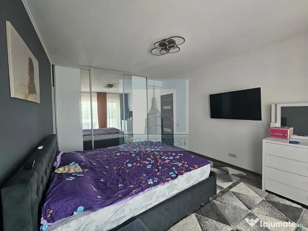 De vanzare apartament 3 camere/zona Rulmentul 