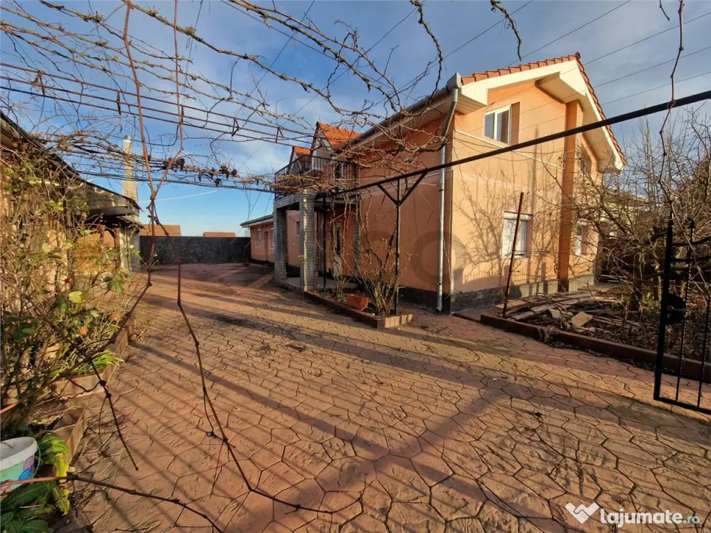 RECO casa cu etaj in Bors 