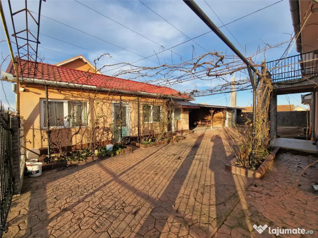 RECO casa cu etaj in Bors 